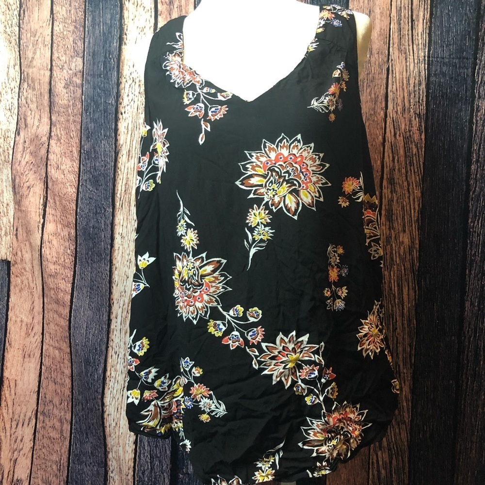 Old Navy V Neck Sleeveless Top Black Floral Tank